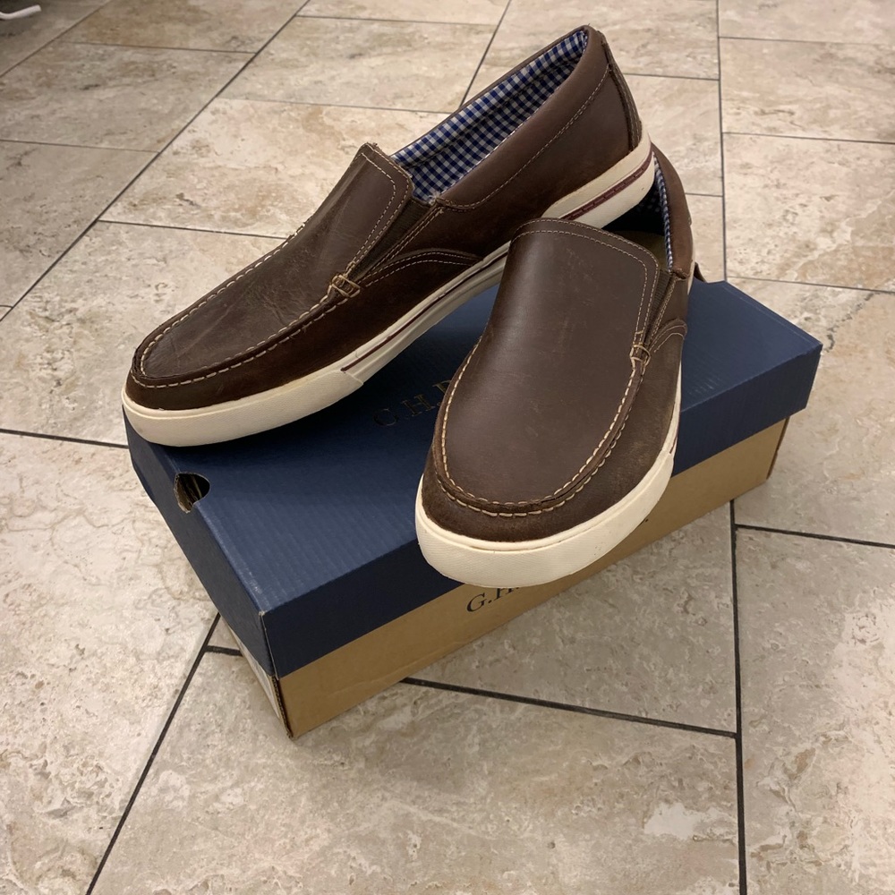 G.H. Bass & Co brown leather loafers